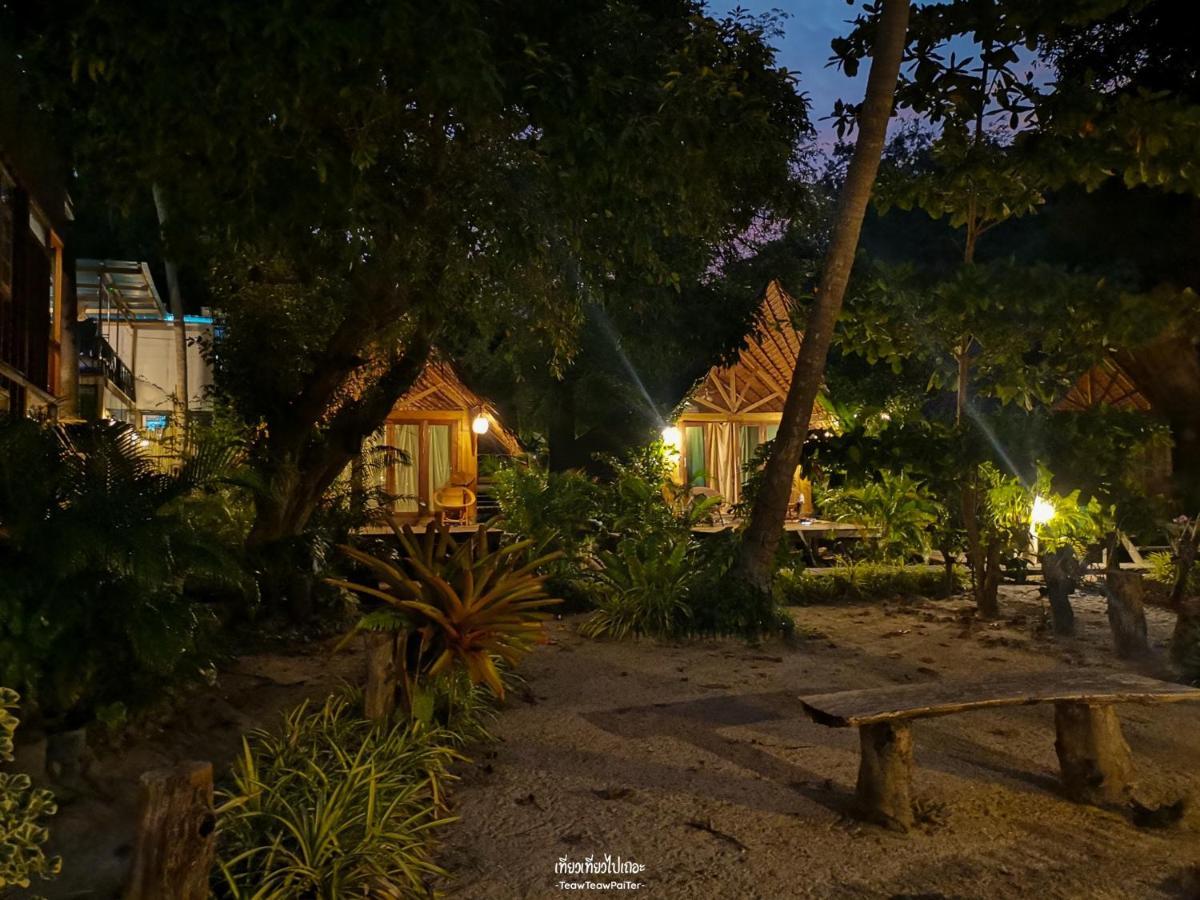 The Tropical Koh Mook Villa Exterior photo